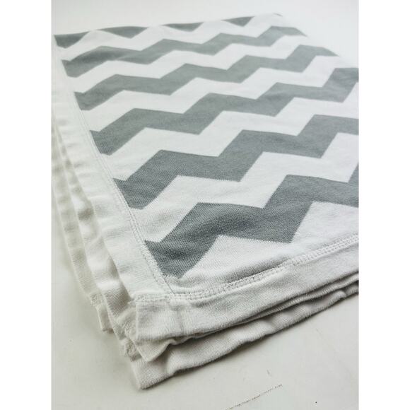 Pottery Barn Kids Gray White Chevron Zig Zag Baby Blanket Cotton Knit Grey 30x40 - Picture 9 of 12